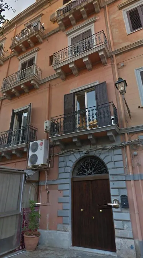 Palermo Centro Zoe住宿加早餐旅馆
