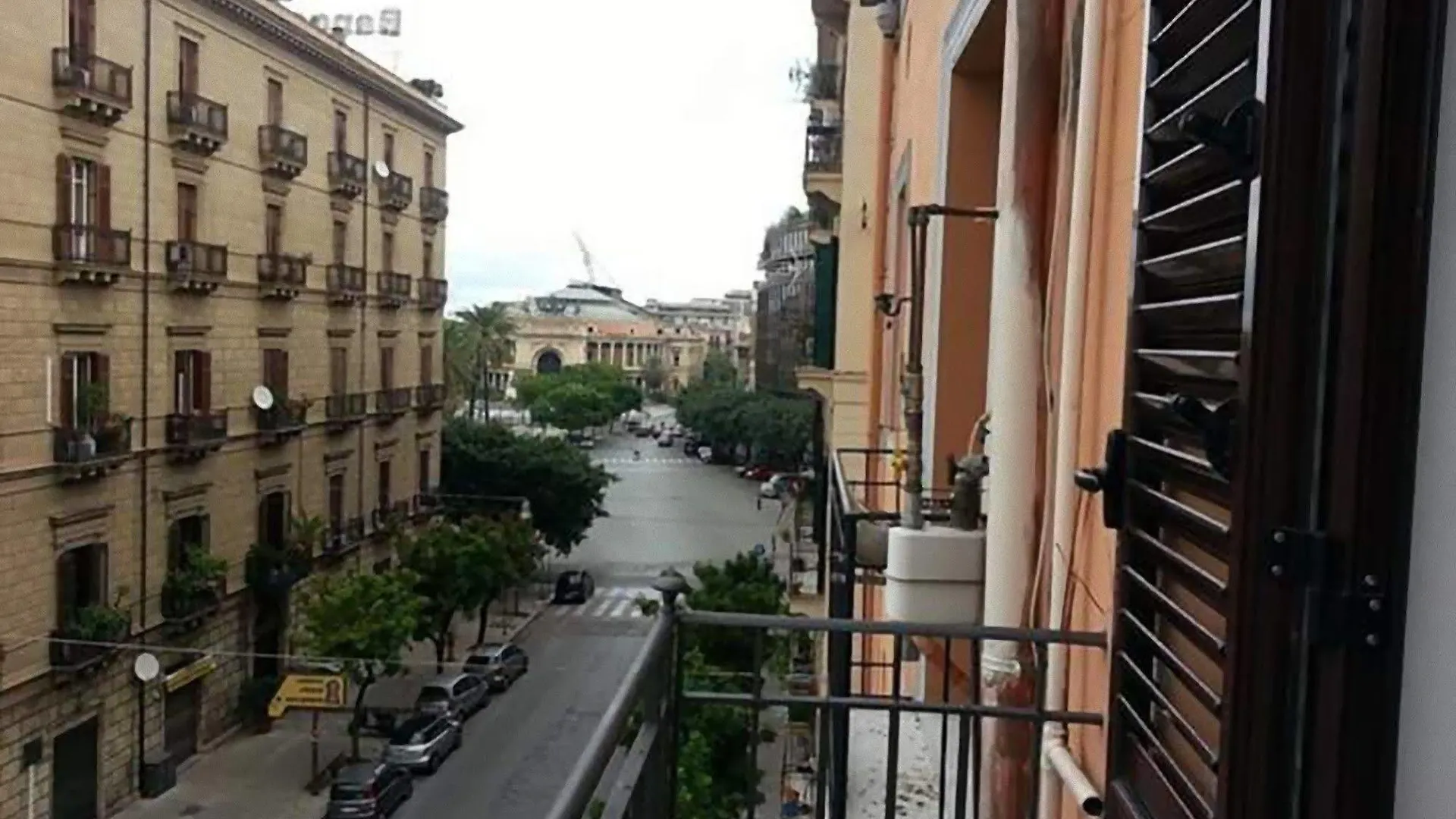 Palermo Centro Zoe住宿加早餐旅馆